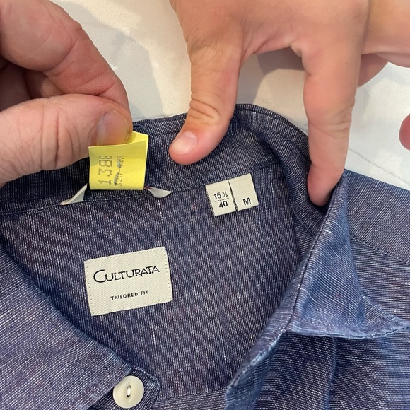 Culturata Button down Dress shirt - size medium Like New Condition - Picture 2 of 6